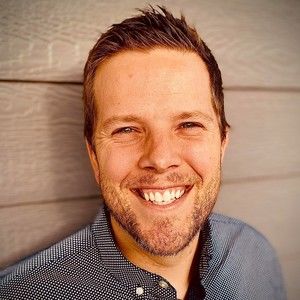 Meet your Posher, Travis